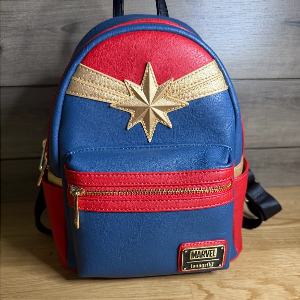 Captain Marvel Mini-Backpack - image 1